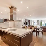 Bright Elegant 3bdr In Puerto Banus شقة