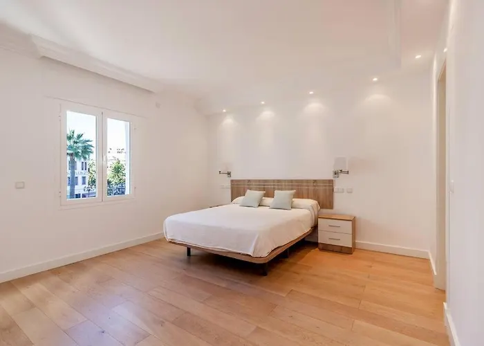 Bright Elegant 3bdr In Puerto Banus * Marbella