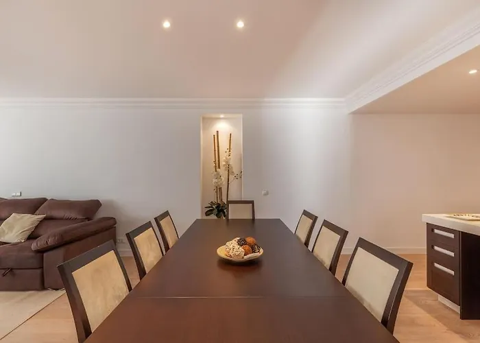 Bright Elegant 3bdr In Puerto Banus *