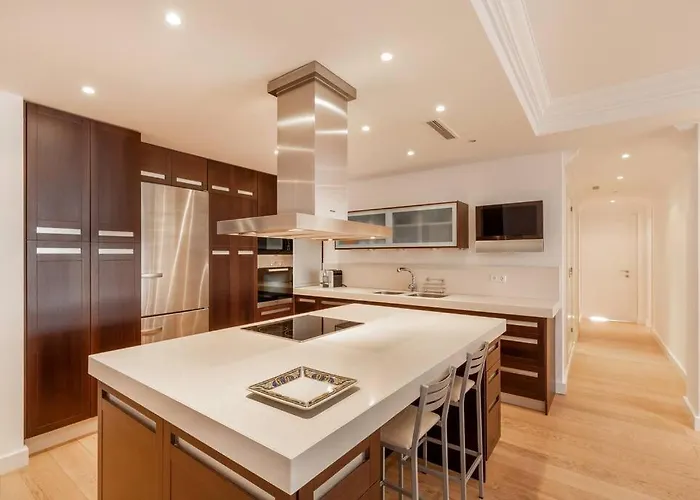 Bright Elegant 3bdr In Puerto Banus Appartamento