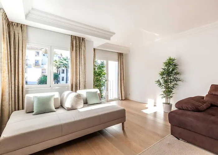 Bright Elegant 3bdr In Puerto Banus Apartment *